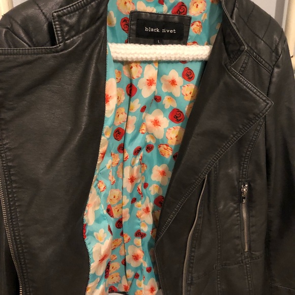 Black Rivet Designer Jacket - Picture 2 of 9